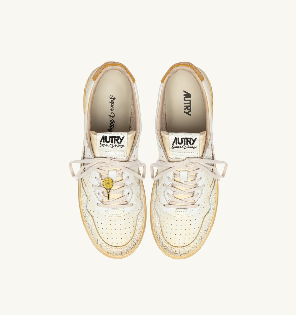 AUTRY Man MEDALIST LOW SUPER VINTAGE SNEAKERS IN WHITE AND YELLOW LEATHER