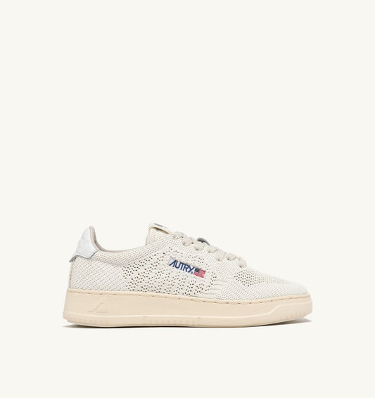 AUTRY Man MEDALIST EASEKNIT LOW SNEAKERS IN KNIT COLOR IVORY