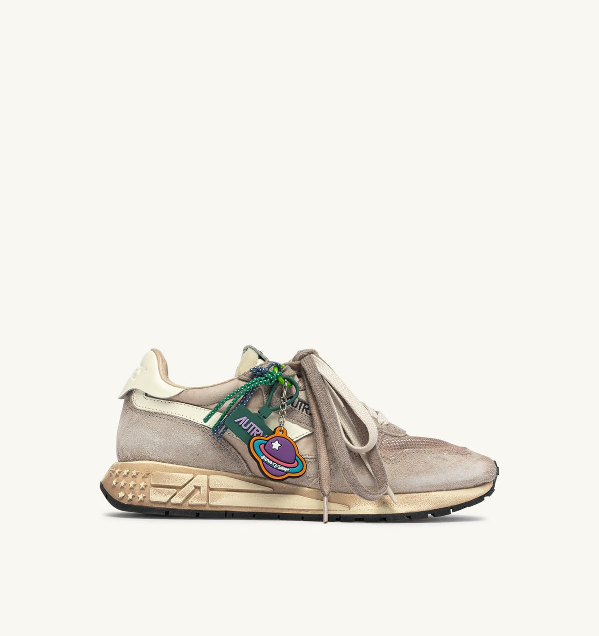 AUTRY Man REELWIND SUPER VINTAGE SNEAKERS IN WOODSMOKE AND WHITE SUEDE AND NYLON