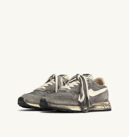 AUTRY Man REELWIND SUPER VINTAGE SNEAKERS IN WHITE AND BLACK SUEDE AND NYLON