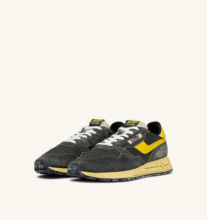 AUTRY Man REELWIND LOW SNEAKERS IN DEEP GREEN SUGAR AND QUINCE NYLON AND SUEDE