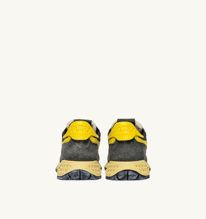 AUTRY Man REELWIND LOW SNEAKERS IN DEEP GREEN SUGAR AND QUINCE NYLON AND SUEDE