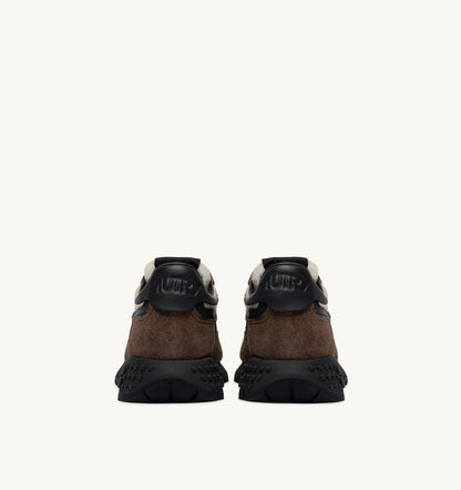 AUTRY Man REELWIND LOW SNEAKERS IN DARK BARK PEBBLE AND PHANTOM SUEDE AND NYLON