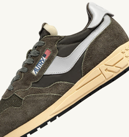 AUTRY Man REELWIND LOW SNEAKERS IN OLIVE NIGHT AND HARBOR MIST NYLON AND SUEDE
