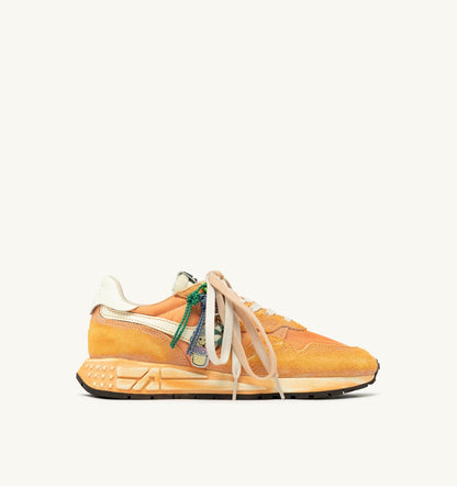 AUTRY Man REELWIND SUPER VINTAGE SNEAKERS IN WHITE AND ORANGE SUEDE AND NYLON