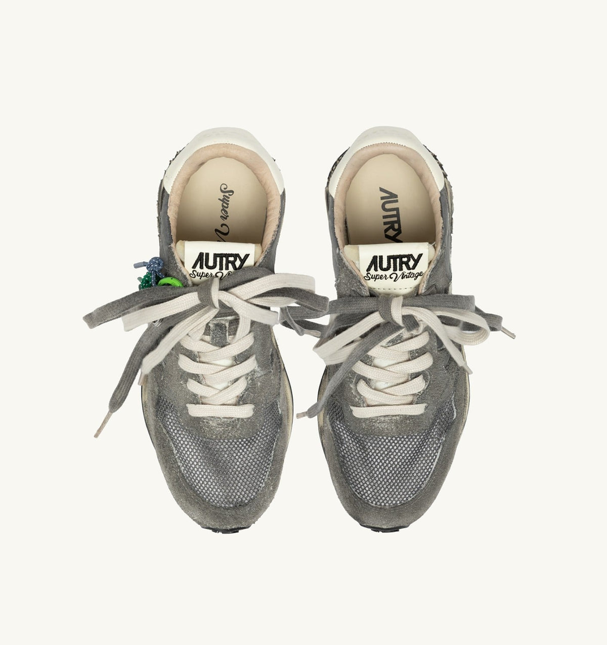 AUTRY Man REELWIND SUPER VINTAGE SNEAKERS IN WHITE AND BLACK SUEDE AND NYLON