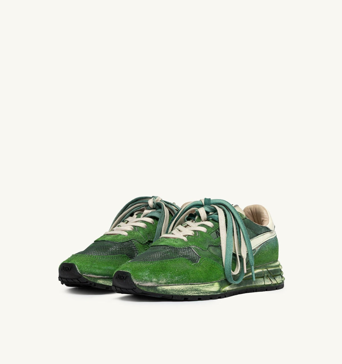AUTRY Man REELWIND SUPER VINTAGE SNEAKERS IN WHITE AND GREEN SUEDE AND NYLON