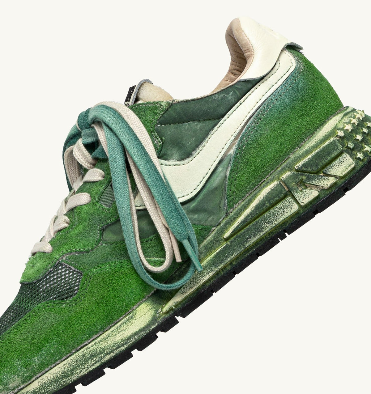 AUTRY Man REELWIND SUPER VINTAGE SNEAKERS IN WHITE AND GREEN SUEDE AND NYLON
