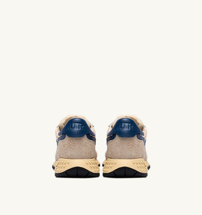 AUTRY Man REELWIND LOW SNEAKERS IN NYLON SUEDE AND LEATHER COLOR ECRU AND ENSIGN BLUE