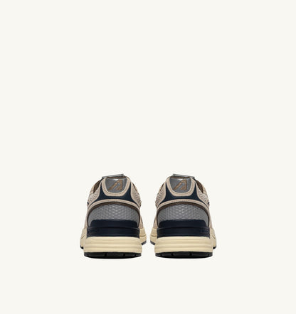 AUTRY Man HYPERWAY SNEAKERS IN SAND AND SPA BLUE SUEDE AND MESH
