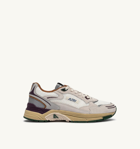 AUTRY Man HYPERWAY SNEAKERS IN WHITE AND FIG SUEDE AND MESH