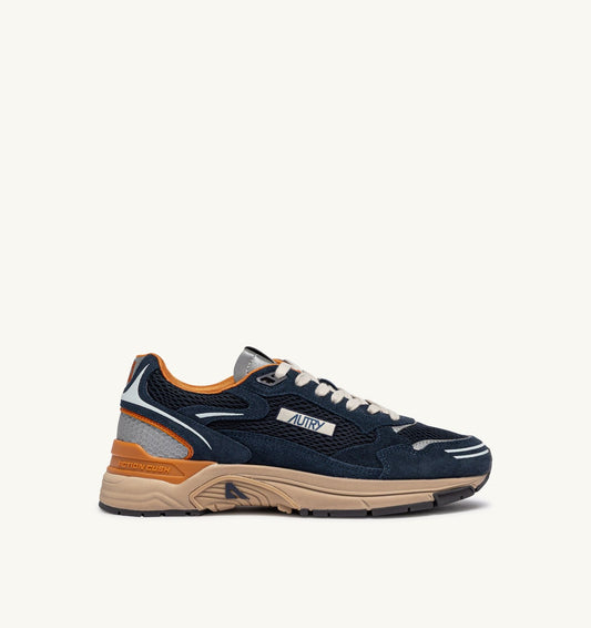 AUTRY Man HYPERWAY SNEAKERS IN MIDNIGHT AND TOMATO CREAM SUEDE AND MESH