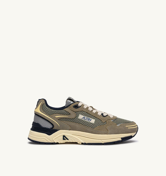 AUTRY Man HYPERWAY SNEAKERS IN SILVER SAGE AND SPA BLUE SUEDE AND MESH