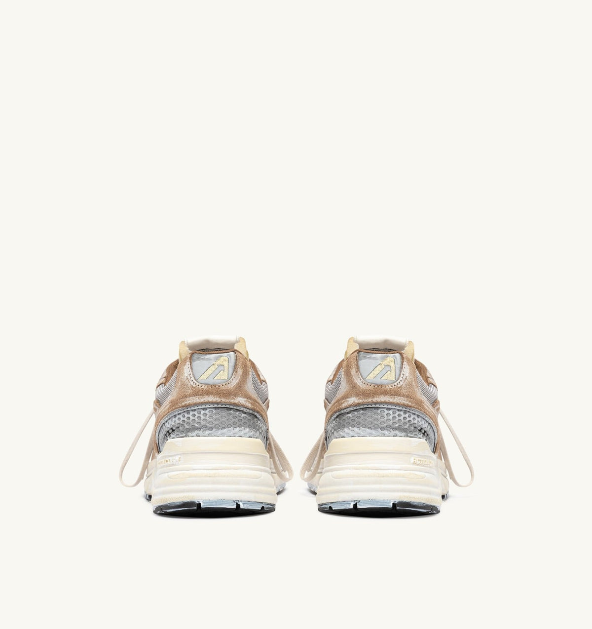 AUTRY Man HYPERWAY SUPER VINTAGE SNEAKERS IN MILKSHAKE AND SILVER SUEDE