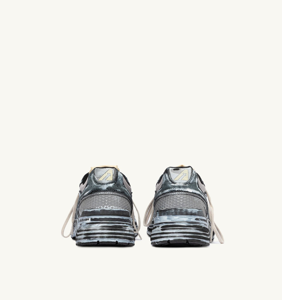 AUTRY Man HYPERWAY SUPER VINTAGE SNEAKERS IN BLACK AND SILVER SUEDE