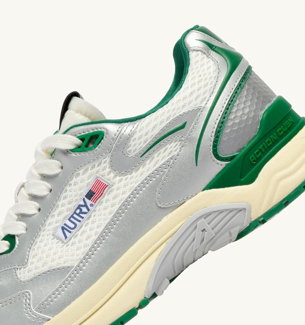 AUTRY Man HYPERWAY SNEAKERS IN WHITE SILVER AND AMAZON SYNTHETIC LEATHER AND MESH
