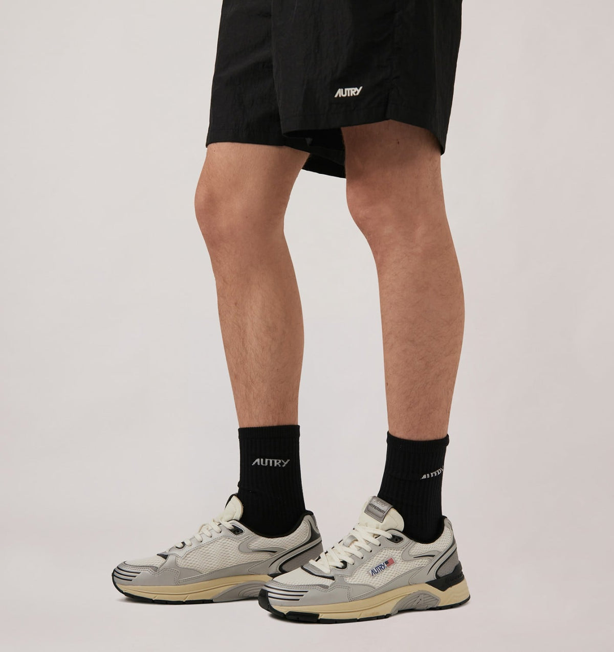 AUTRY Man HYPERWAY SNEAKERS IN WHITE SILVER AND SPACE SYNTHETIC LEATHER AND MESH
