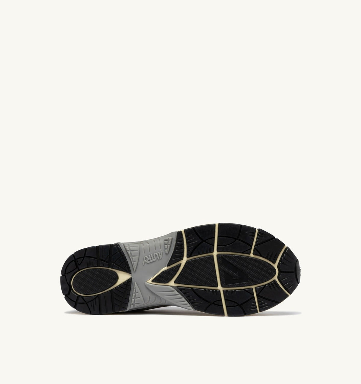 AUTRY Man HYPERWAY SNEAKERS IN WHITE AND LEAD GRAY MESH AND SUEDE