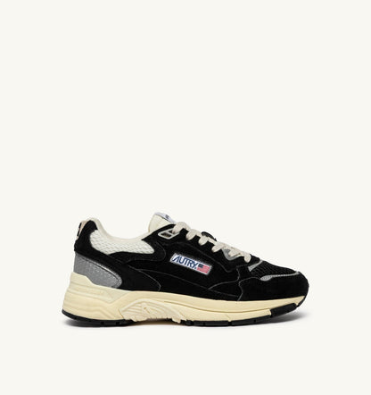AUTRY Man HYPERWAY SNEAKERS IN BLACK AND SILVER MESH AND SUEDE