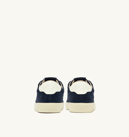 AUTRY Man WINDSCAPE LOW SNEAKERS IN NAVY AND MARSHMALLOW SUEDE