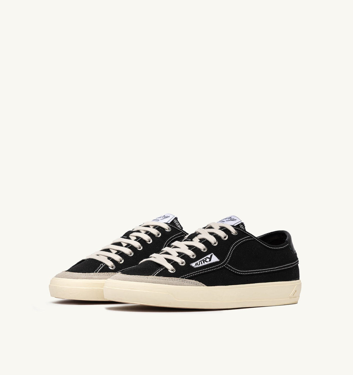AUTRY Man WINDSCAPE LOW SNEAKERS IN BLACK CANVAS