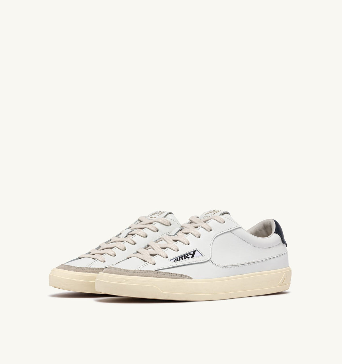 AUTRY Man WINDSCAPE LOW SNEAKERS IN WHITE AND SPACE LEATHER