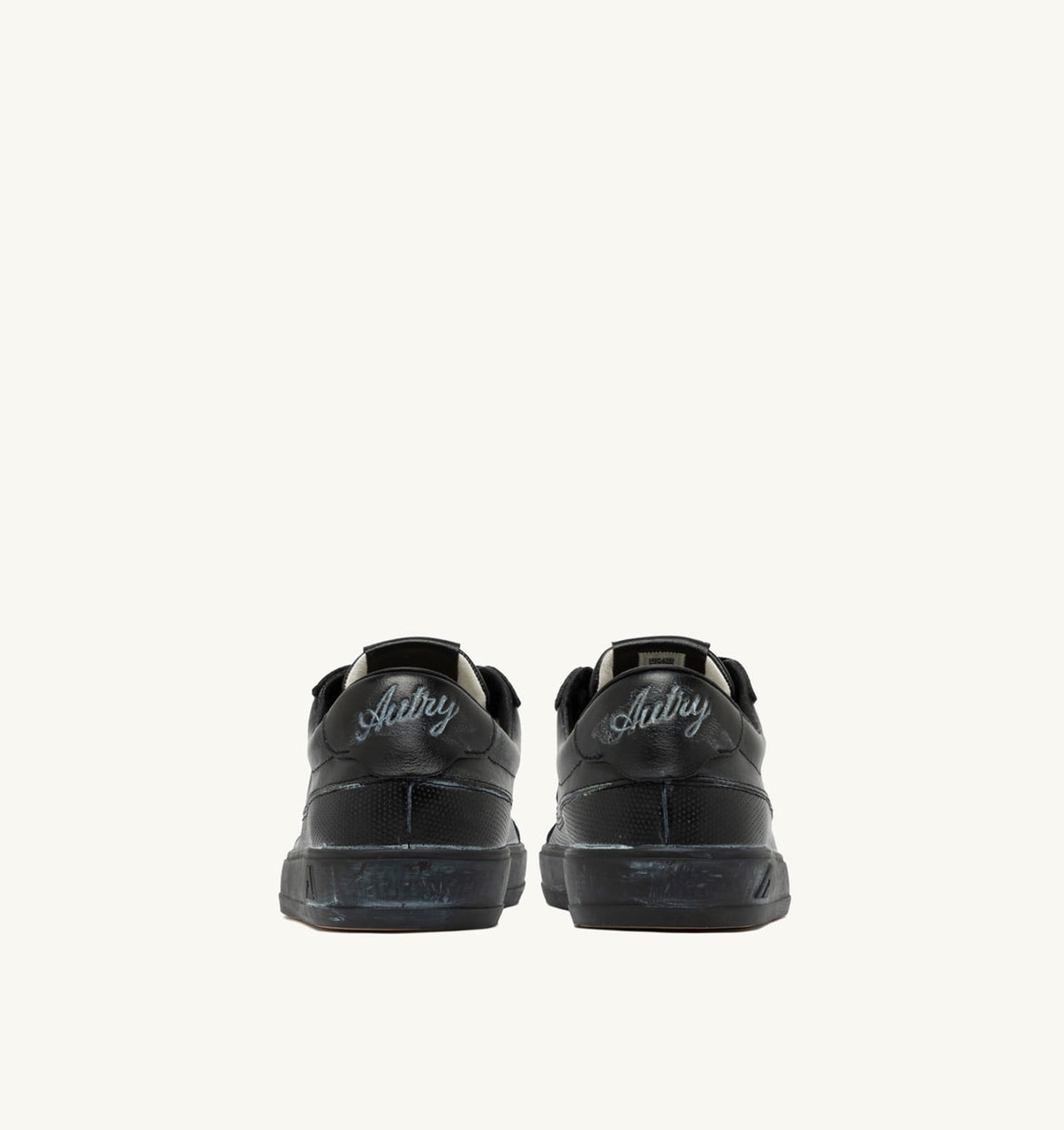 AUTRY Man WINDSCAPE LOW SUPER VINTAGE SNEAKERS IN BLACK LEATHER