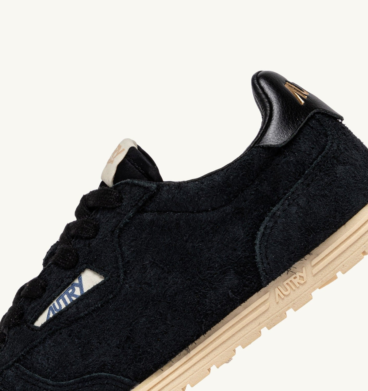 AUTRY Man SNEAKERS WINDSPIN IN BLACK SUEDE