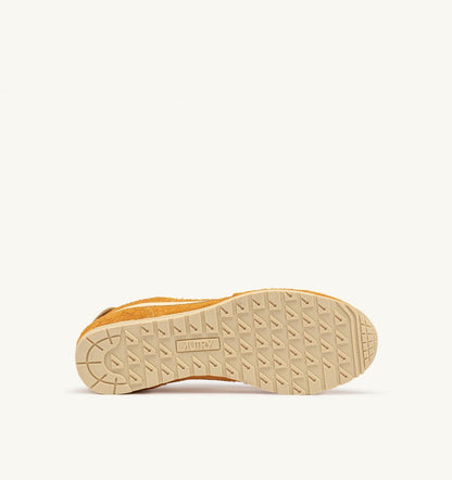 AUTRY Man SNEAKERS WINDSPIN IN SUEDE AND LEATHER COLOR CADMIUM AND RUTABAGA