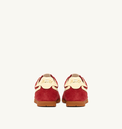AUTRY Man SNEAKERS WINDSPIN IN SUEDE AND LEATHER COLOR IMPERIAL RED AND RUTABAGA