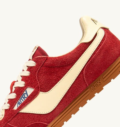 AUTRY Man SNEAKERS WINDSPIN IN SUEDE AND LEATHER COLOR IMPERIAL RED AND RUTABAGA