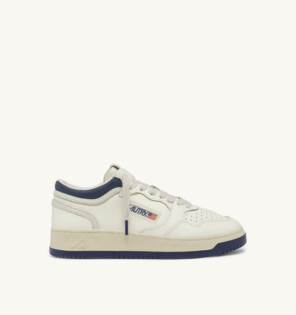 AUTRY Man MED-WAY SNEAKERS IN LEATHER COLOR MARSHMALLOW AND ENSIGN BLUE
