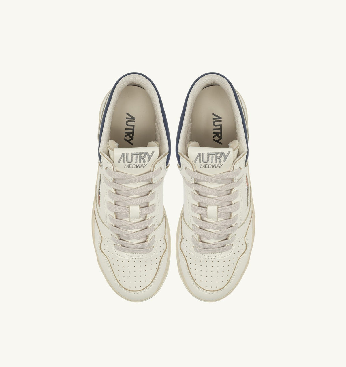 AUTRY Man MED-WAY SNEAKERS IN LEATHER COLOR MARSHMALLOW AND ENSIGN BLUE