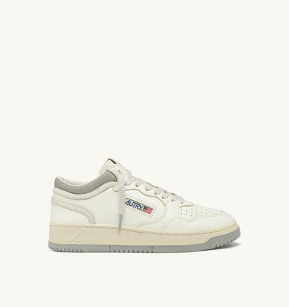 AUTRY Man MED-WAY SNEAKERS IN LEATHER COLOR MARSHMALLOW AND VAPOR