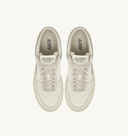 AUTRY Man MED-WAY SNEAKERS IN LEATHER COLOR MARSHMALLOW AND VAPOR