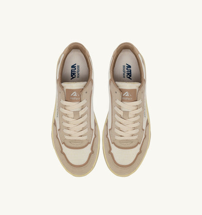 AUTRY Man WILDPACE LOW SNEAKERS IN WHISPER WHITE AND SAND DRAGON MESH AND SUEDE