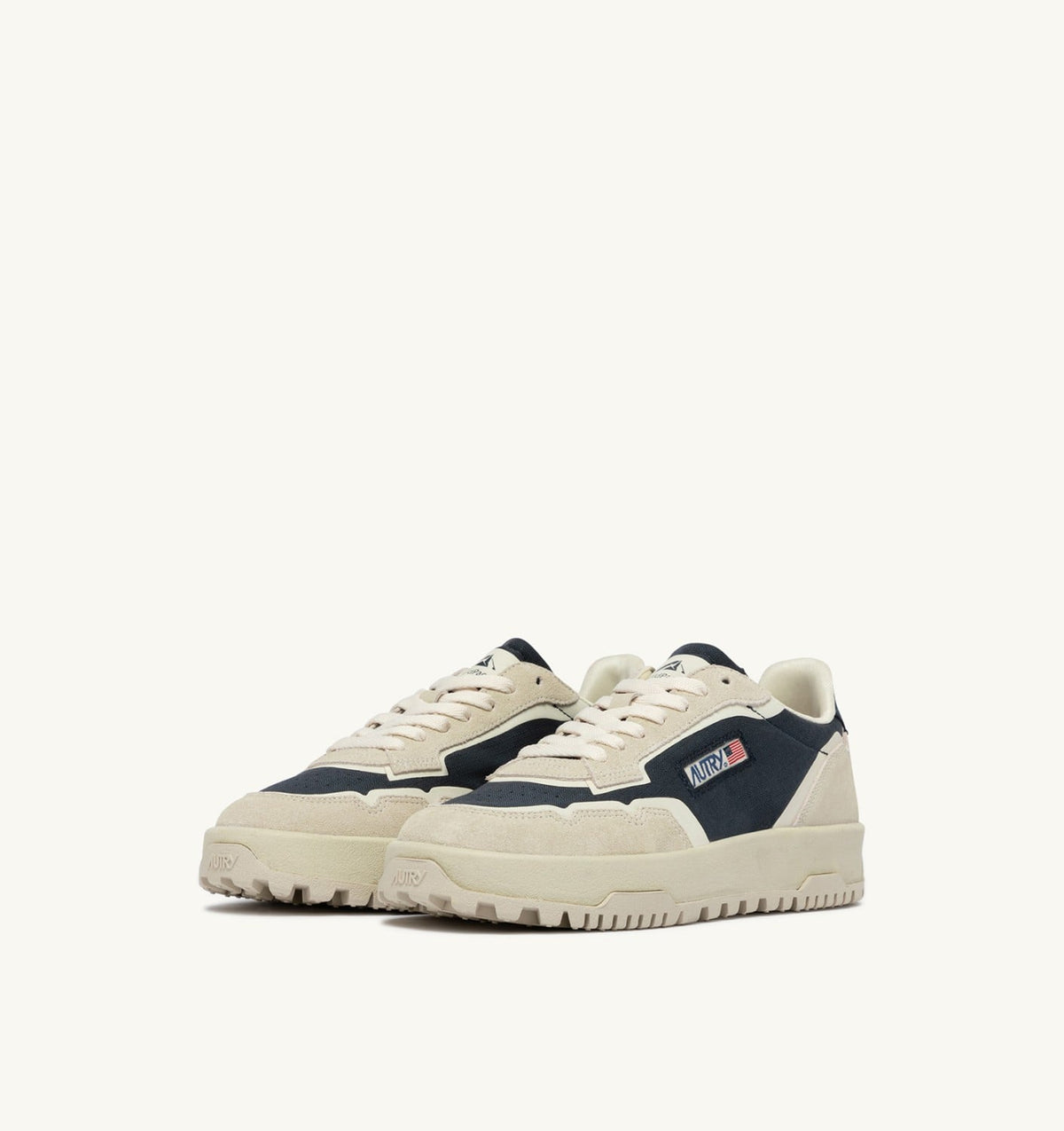 AUTRY Man WILDPACE LOW SNEAKERS IN WHITE AND SPACE BLUE CORDURA AND SUEDE