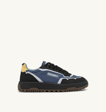 AUTRY Man WILDPACE LOW SNEAKERS IN RIPSTOP NYLON AND LEATHER COLOR DARK BLUE AND BLACK