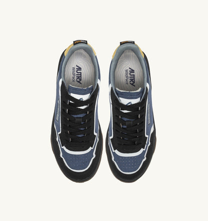 AUTRY Man WILDPACE LOW SNEAKERS IN RIPSTOP NYLON AND LEATHER COLOR DARK BLUE AND BLACK