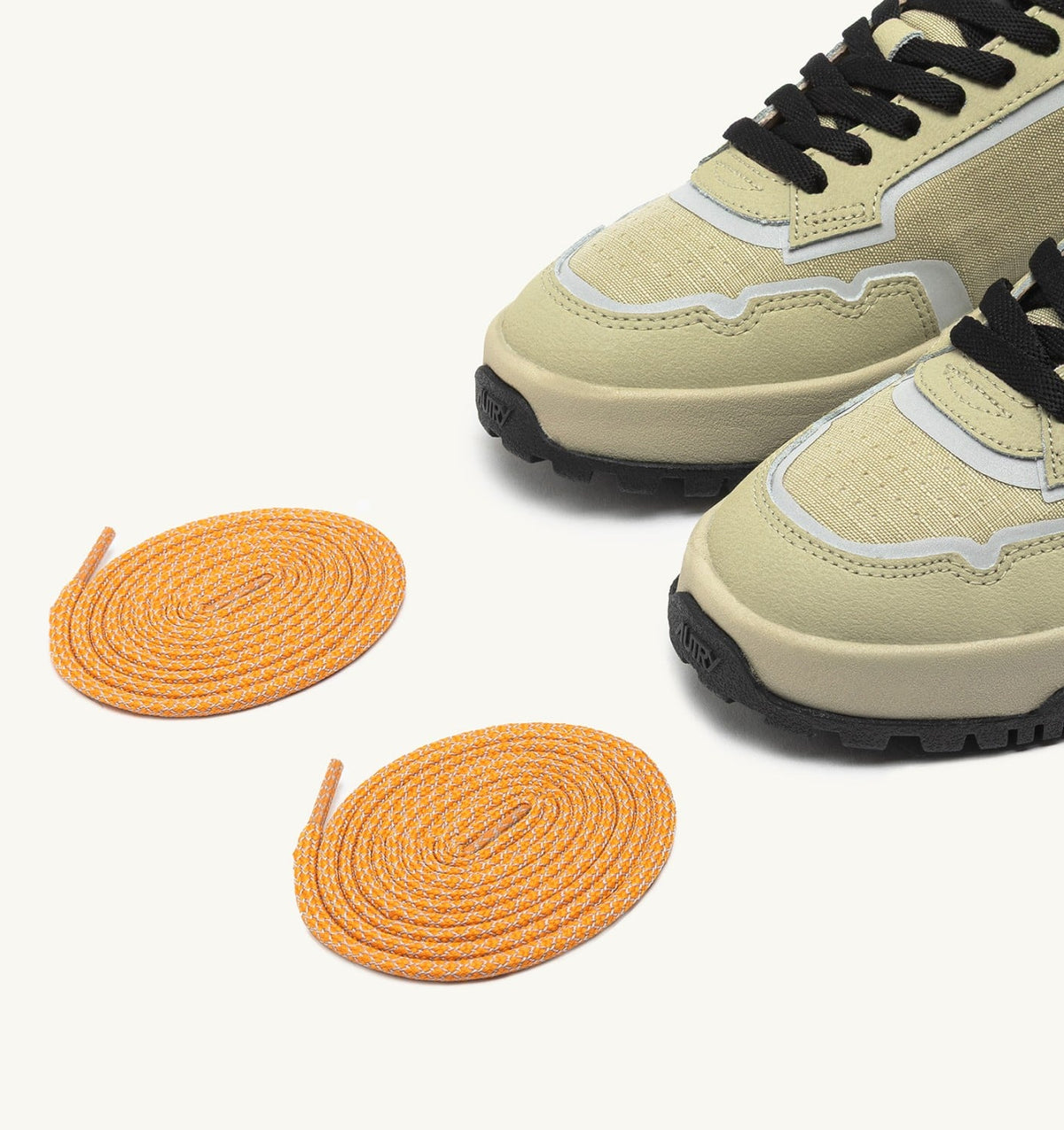 AUTRY Man WILDPACE LOW SNEAKERS IN RIPSTOP NYLON AND LEATHER COLOR TIDAL FOAM AND REFLEX