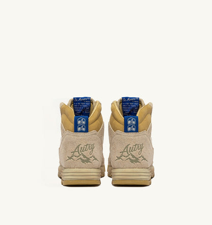 AUTRY Man MALGA ST.MORITZ IN COOKIE AND DEJA VU BLUE SUEDE