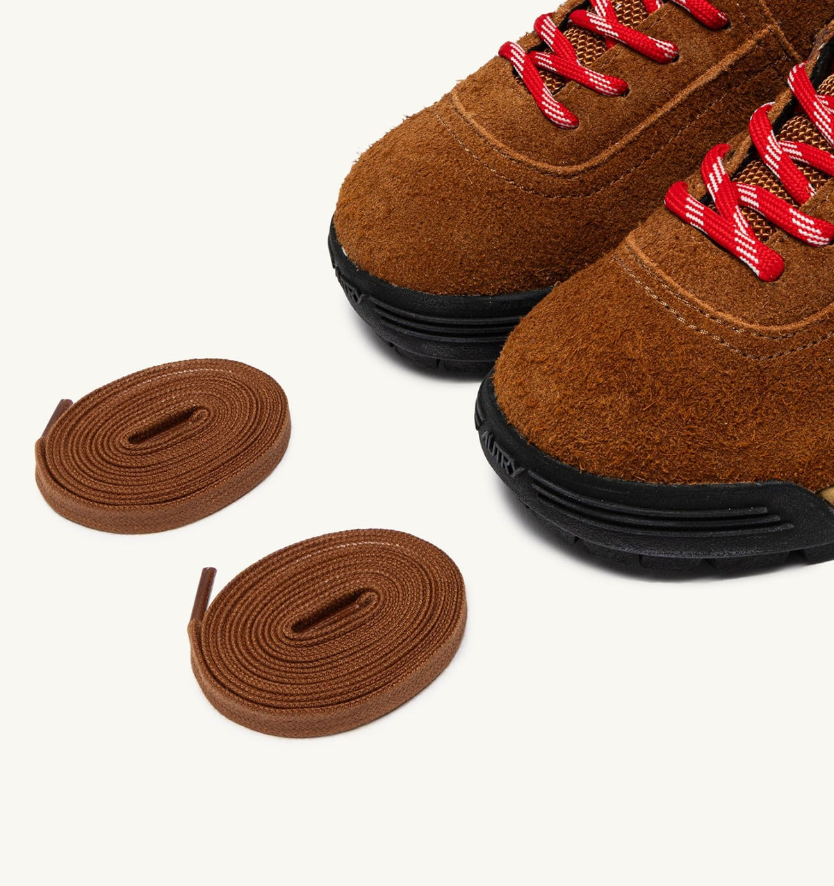 AUTRY Man MALGA CORTINA IN CHESTNUT AND FLAME SCARLET SUEDE