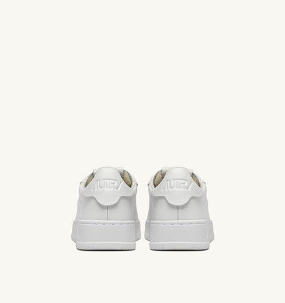 AUTRY Man DALLAS LOW SNEAKERS IN WHITE LEATHER