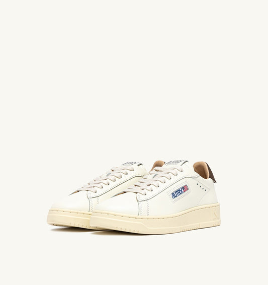 AUTRY Man DALLAS LOW SNEAKERS IN TEAK AND MARSHMALLOW LEATHER