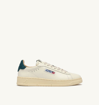 AUTRY Man DALLAS LOW SNEAKERS IN MARSHMALLOW AND DARK SEA LEATHER