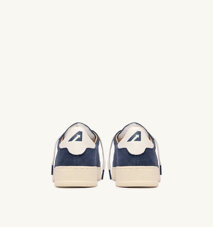 AUTRY Man DALLAS LOW SNEAKERS IN BLUETTE SUEDE