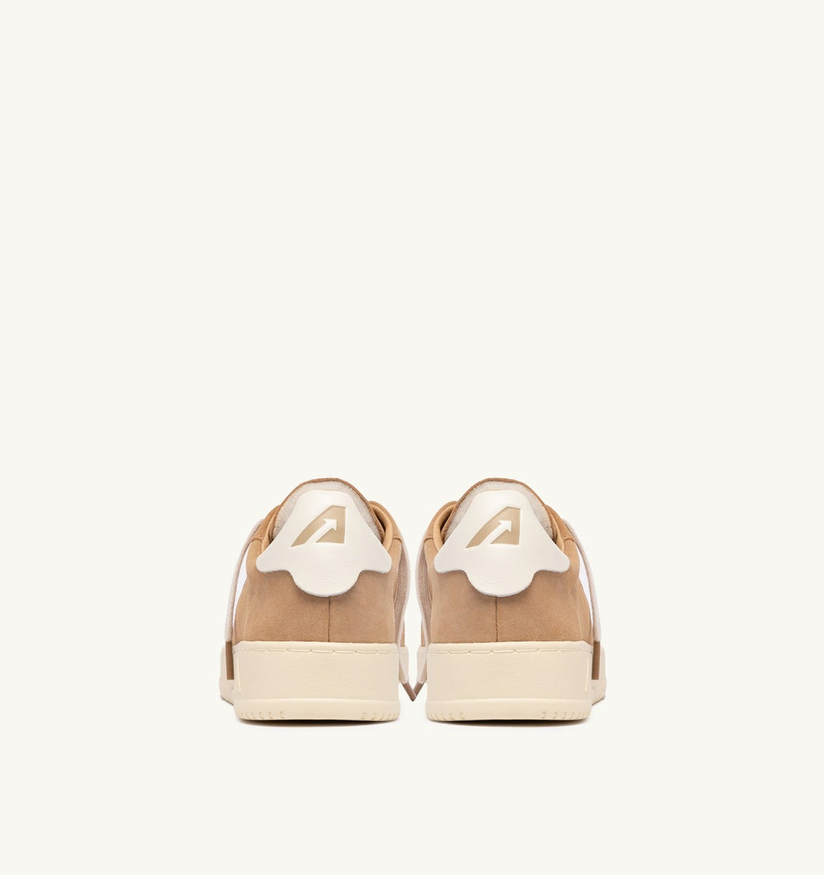 AUTRY Man DALLAS LOW SNEAKERS IN PEANUT SUEDE
