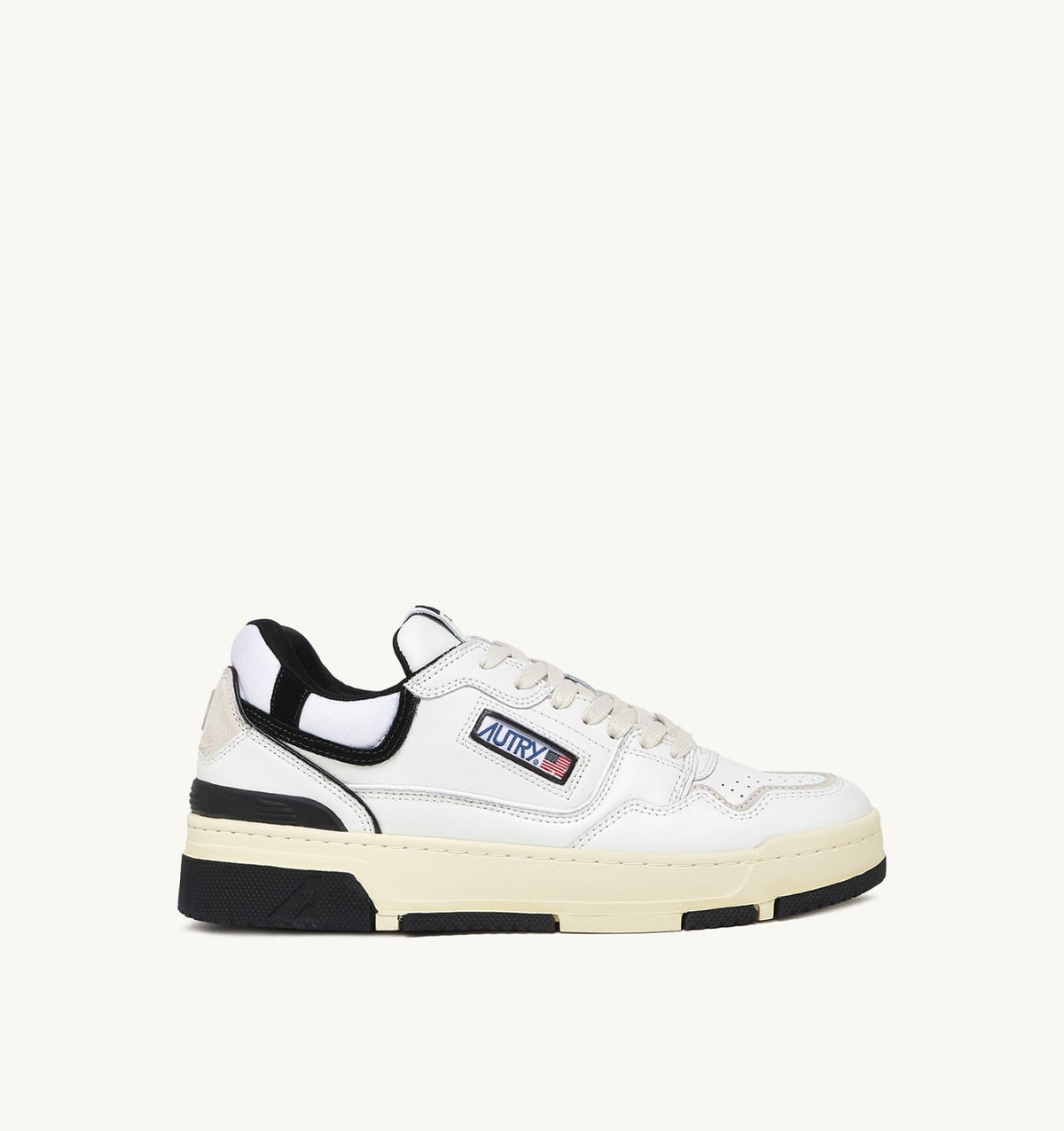 AUTRY Man CLC LOW SNEAKERS IN WHITE LEATHER AND BLACK SUEDE