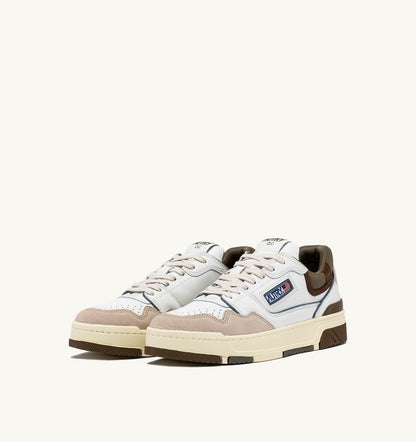 AUTRY Man CLC LOW SNEAKERS IN WHITE AND COVERT GREEN LEATHER SUEDE