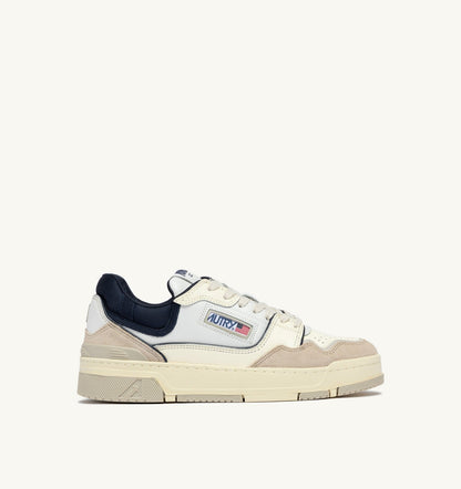AUTRY Man SNEAKERS CLC LOW IN WHITE SAND AND SPACE BLUE LEATHER AND SUEDE